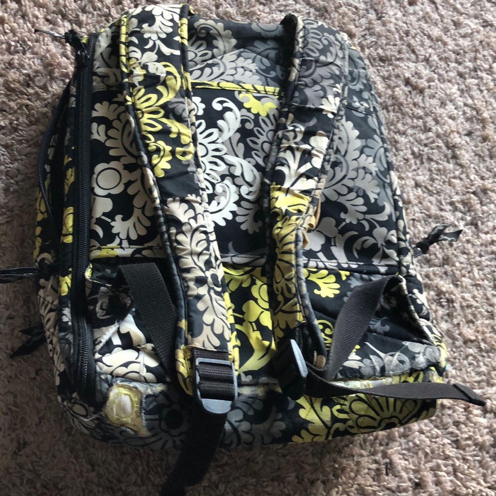 Backpack - Picture 3 of 6